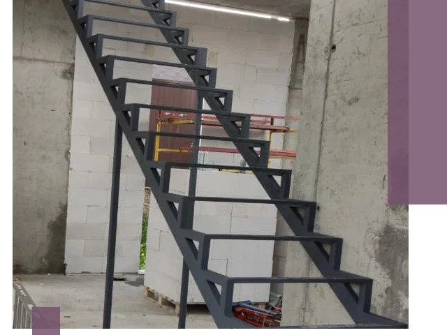 Демонтаж металлических лестниц в Дмитрах быстро и безопасно