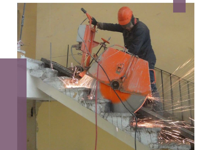 Демонтаж бетонных лестниц в Дмитрах от 4824 руб. за м2 | ПРОЛЁТ-Дмв