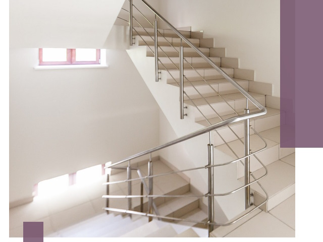 Установка и замена перил в подъезде в Дмитрах