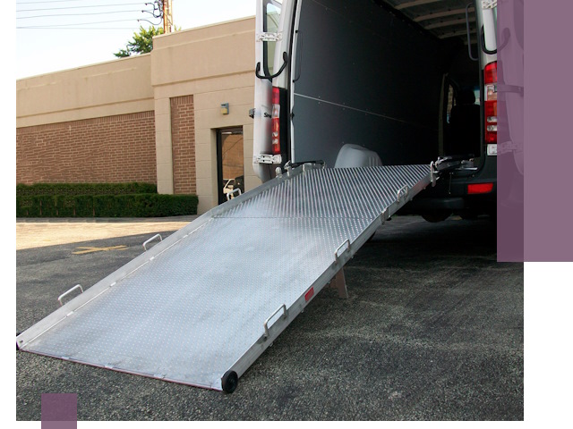 Мобильные пандусы в Дмитрах — производство, монтаж и аренда