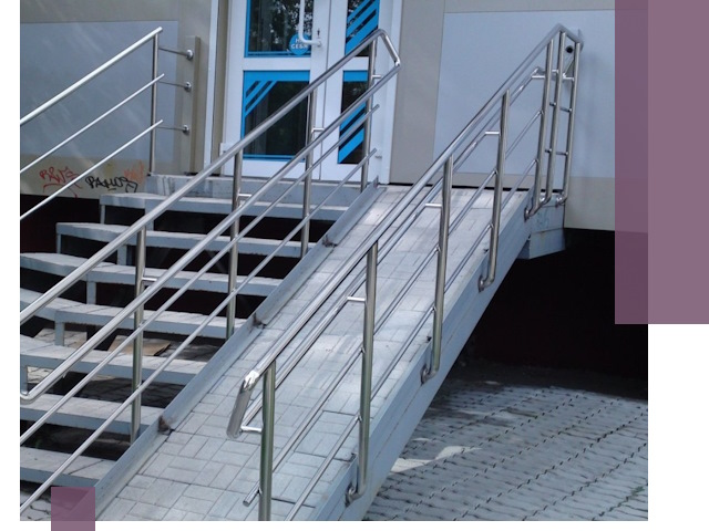 Пандус на крыльцо под ключ в Дмитрах: монтаж и изготовление