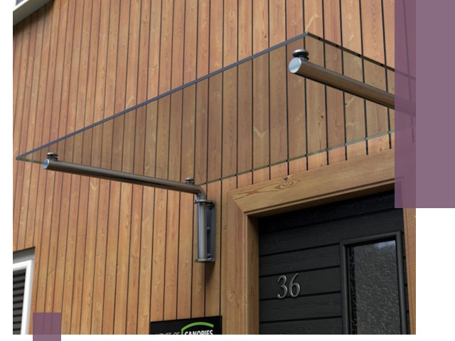 Стеклянные козырьки на входы и фасады в Дмитрах