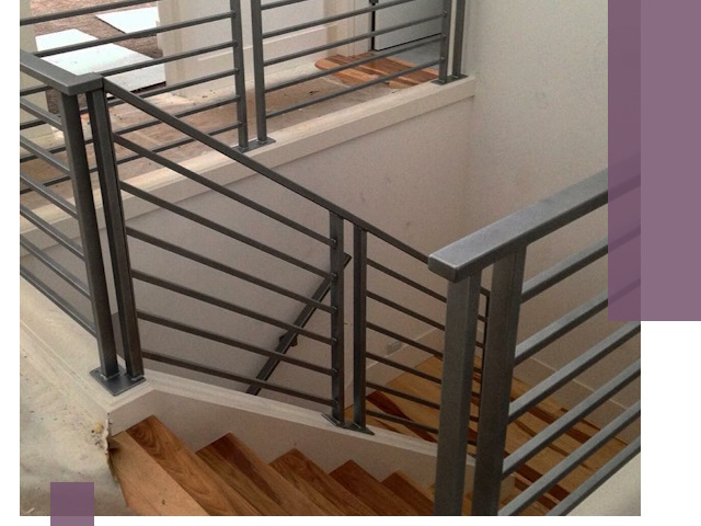 Изготовление поручней из металла и дерева в Дмитрах